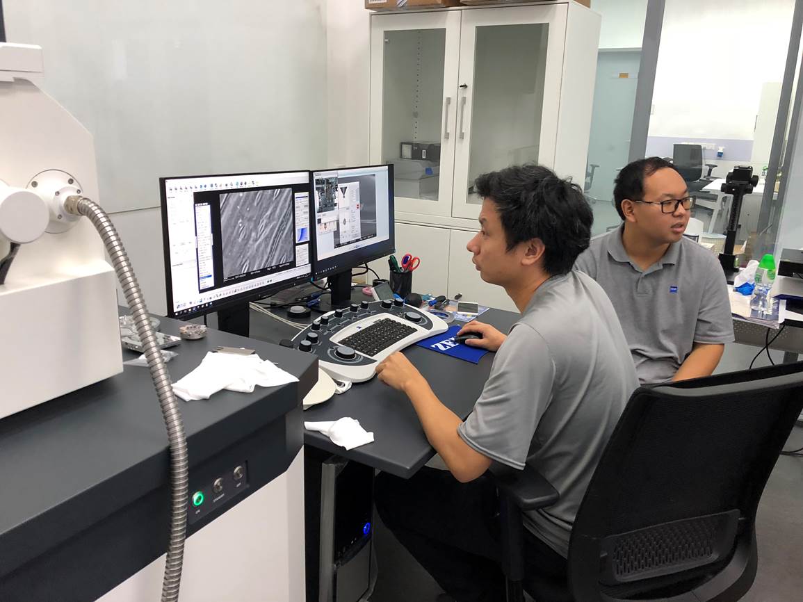 公共技術服務中心人員參加蔡司掃描電鏡專項培訓，提升技術服務能力